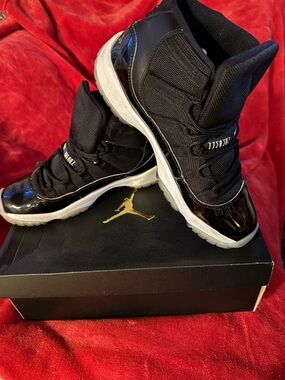 Nike Air Jordan 11 Retro “Jubilee” Sneakers